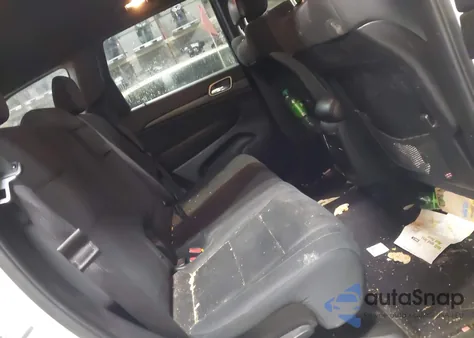 2015 Jeep Grand Cherokee Laredo из США, поврежденный, VIN 1C4RJFAG5FC244074